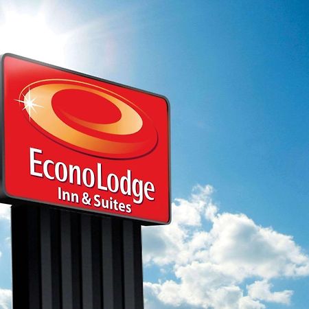 Econo Lodge Inn&Suites Yankton Exterior foto
