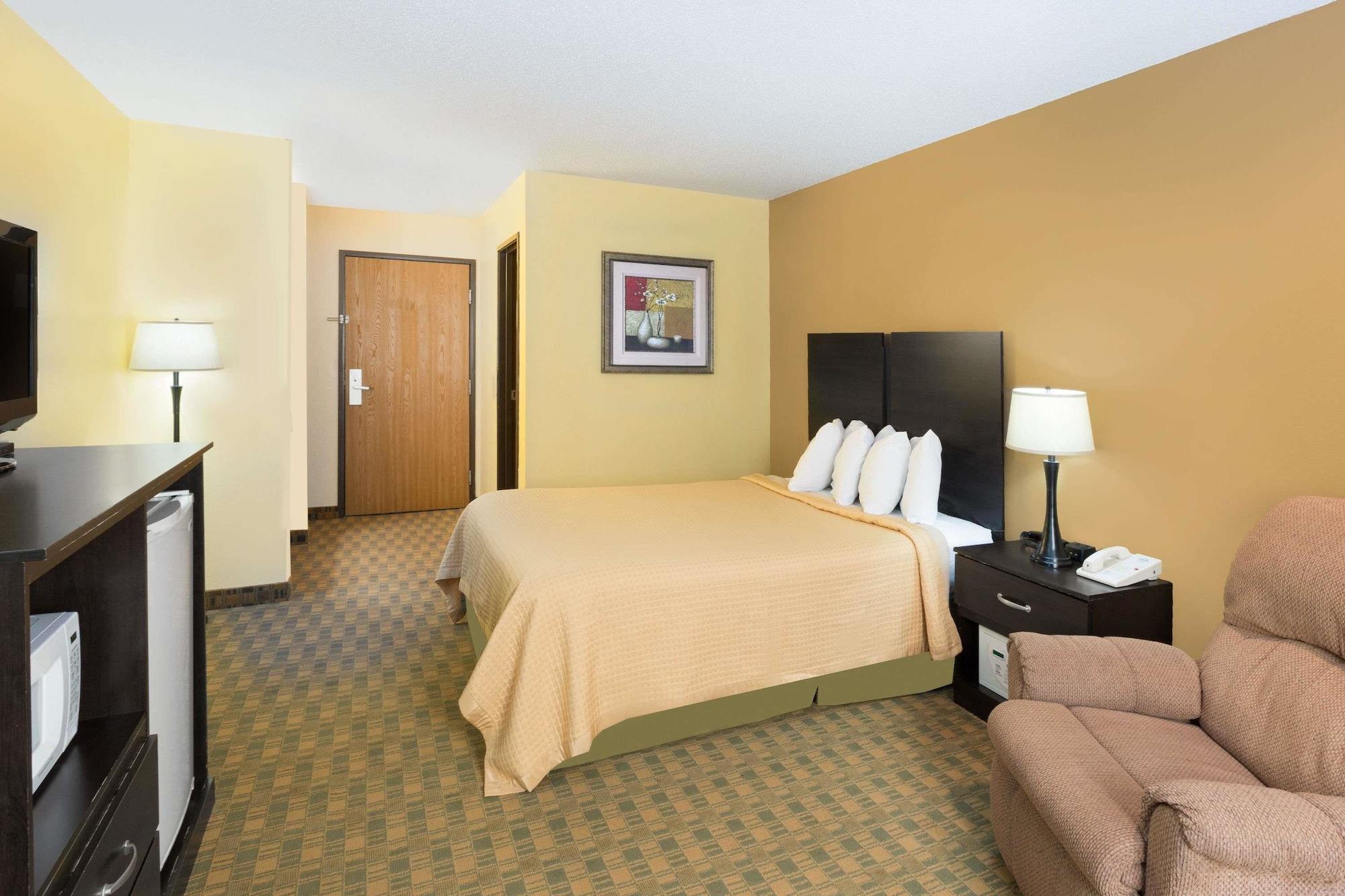 Econo Lodge Inn&Suites Yankton Exterior foto