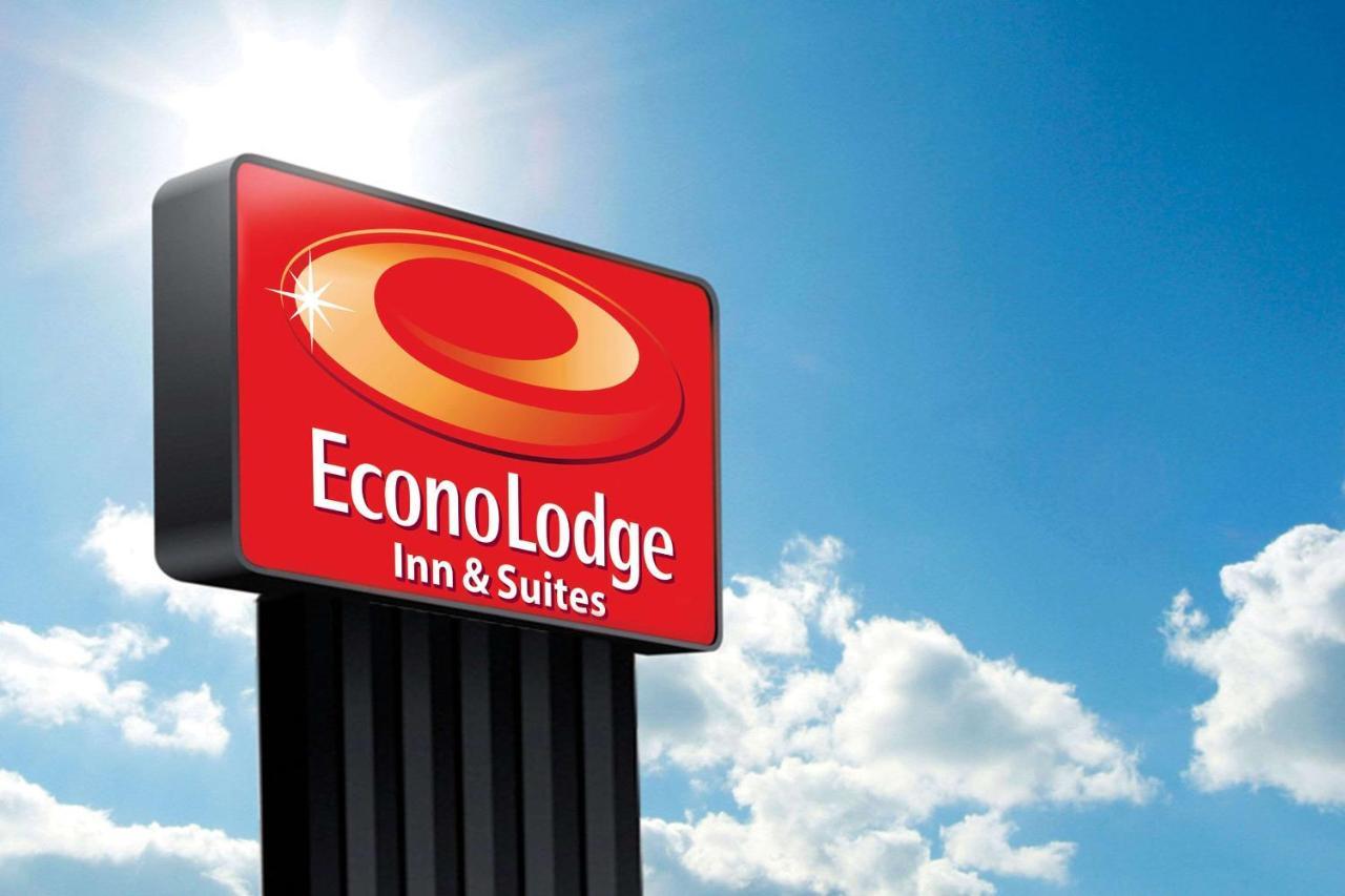 Econo Lodge Inn&Suites Yankton Exterior foto
